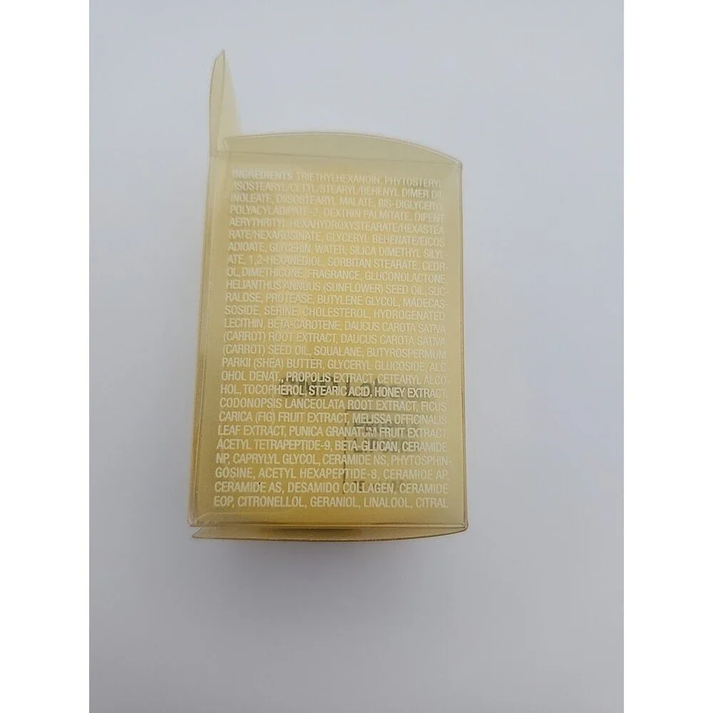 CNP propolis lipcerin